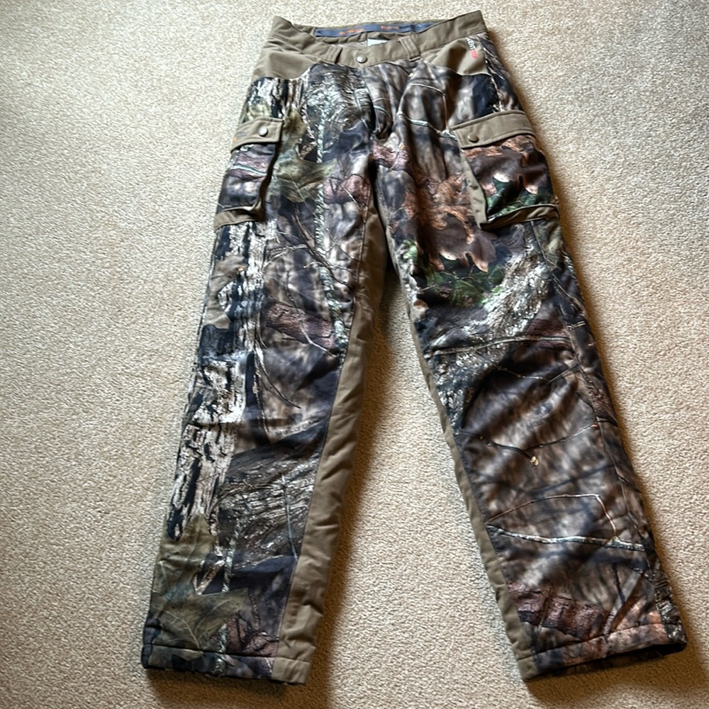 Children’s rustic Ridge scent stop insulated camo hunting cargo pants
